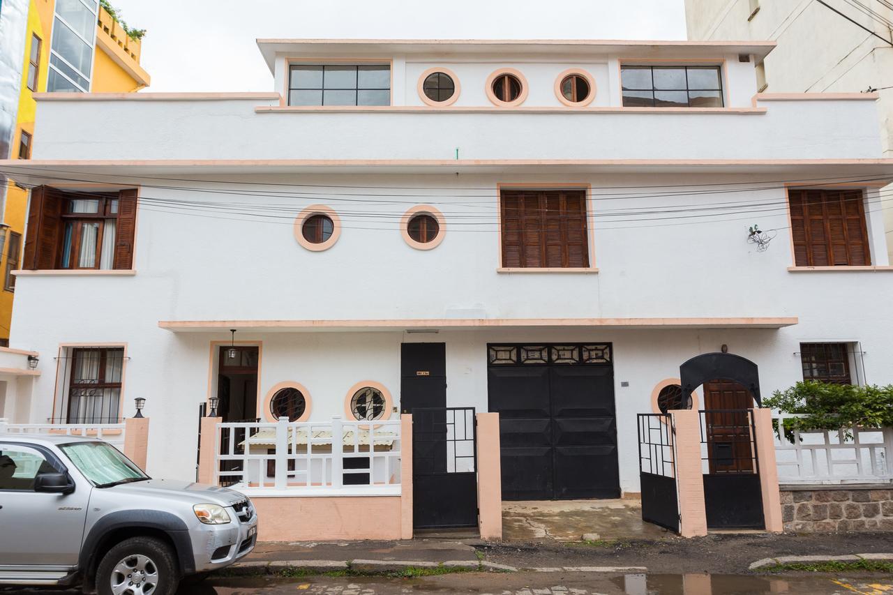 Hasambarana Apparthotel Antananarivo Exterior photo